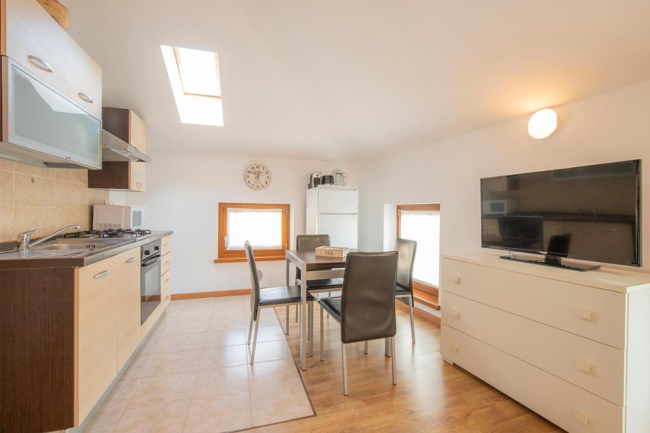 Valpolicella Homes Recioto Apartment SantʼAmbrogio di Valpolicella المظهر الخارجي الصورة